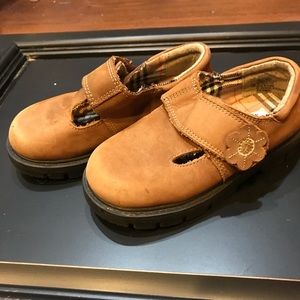 Oshkosh Little Girls Shoes